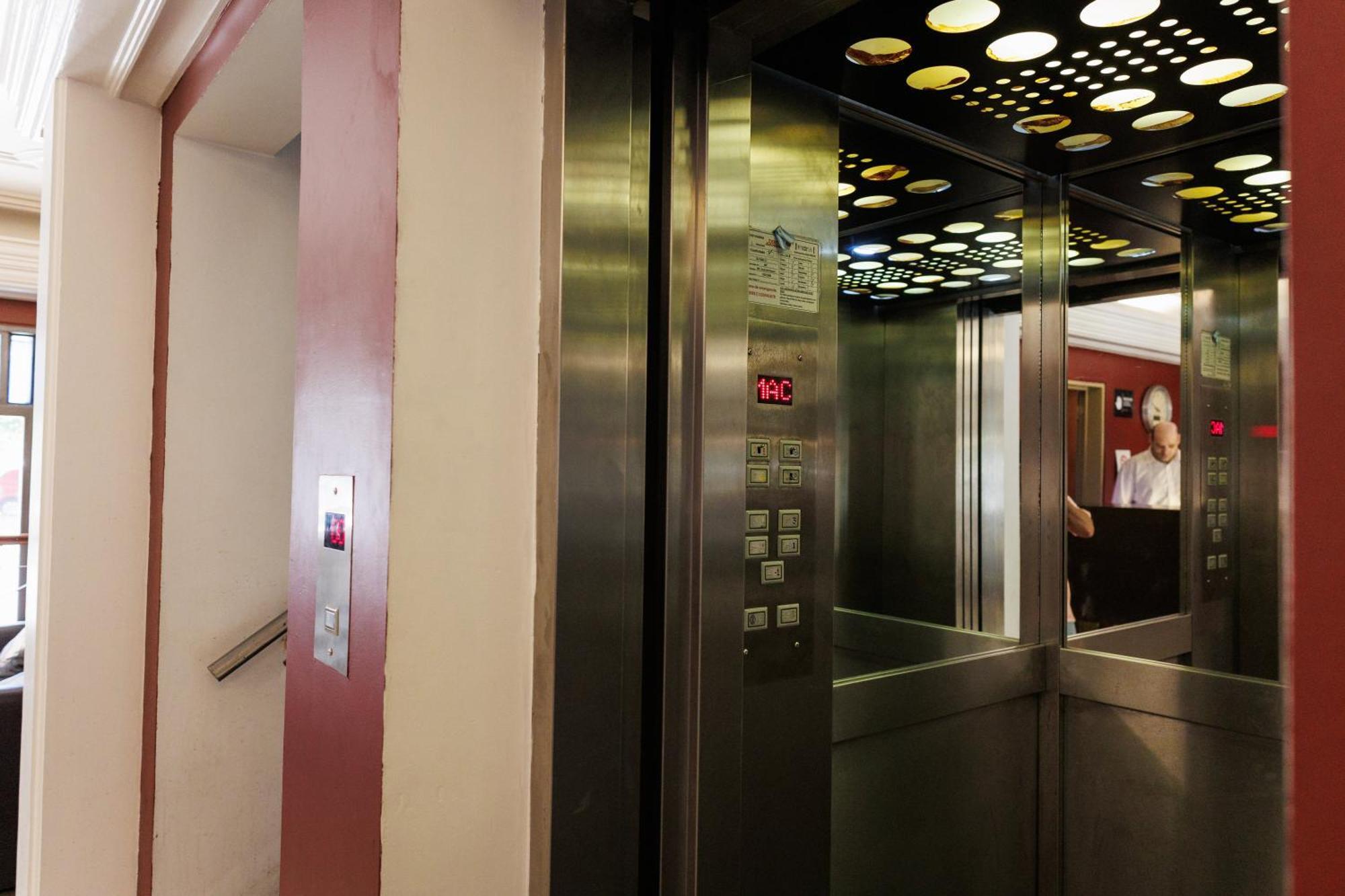 Hotel Petit Córdoba Kültér fotó